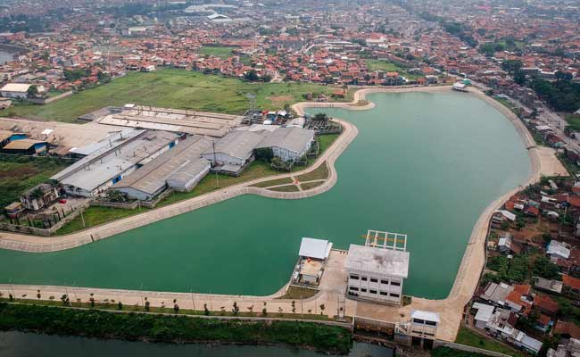 Outline Plan for Major Drainage and Small Lakes Management in Jabotabek - Bopunjur Area.